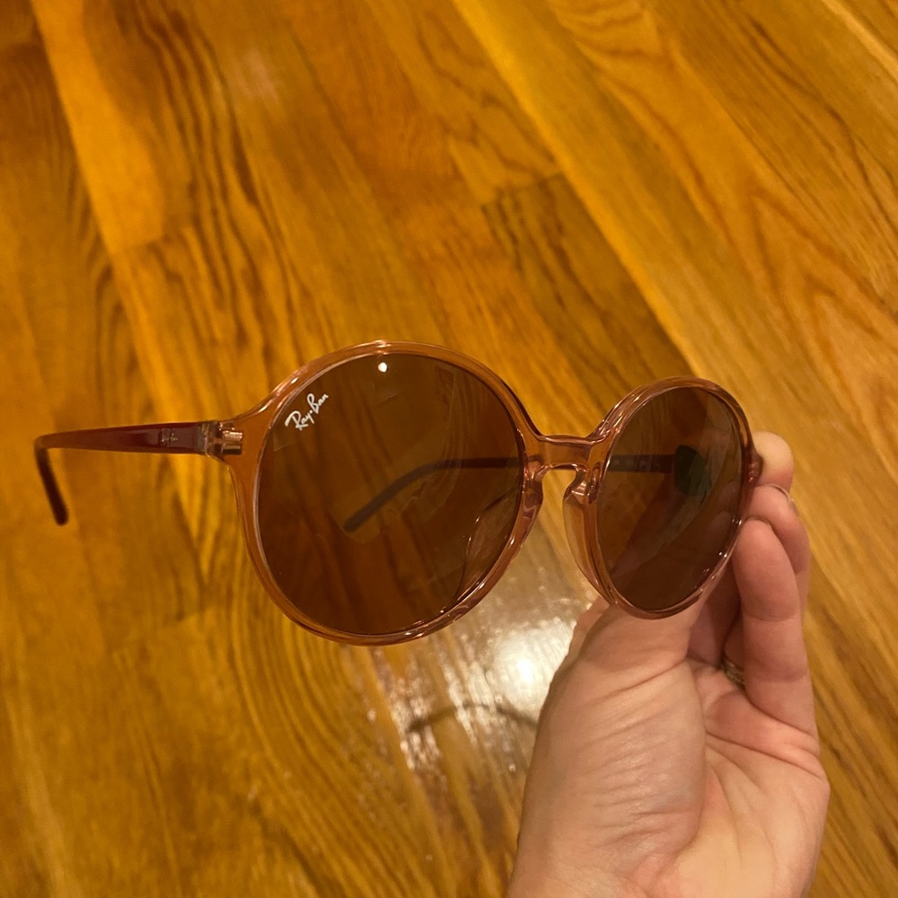 Ray-Ban sun glasses